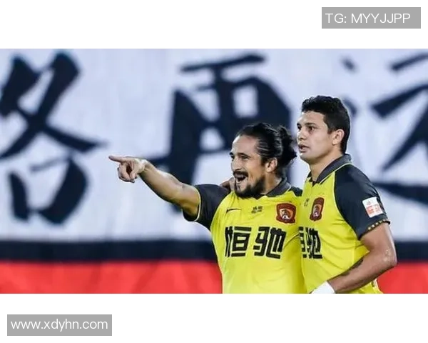 足球明星们如何看待郑智的球技与领导力分析